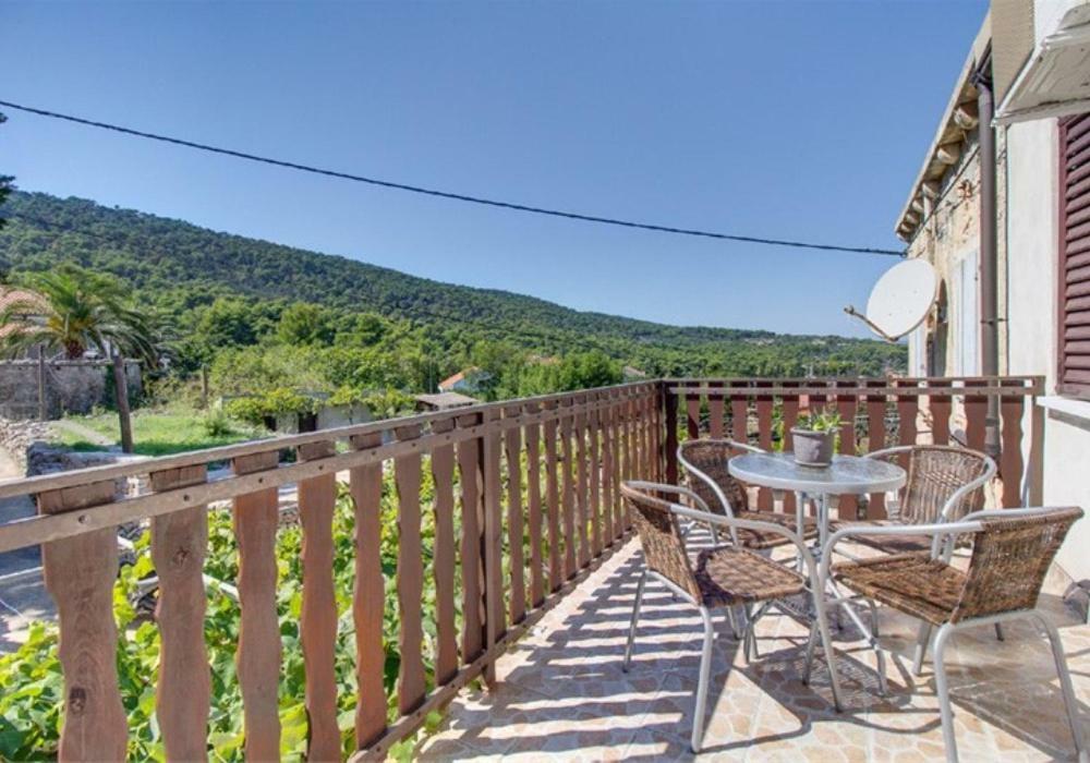 Apartments Jelena Veli Lošinj Екстериор снимка